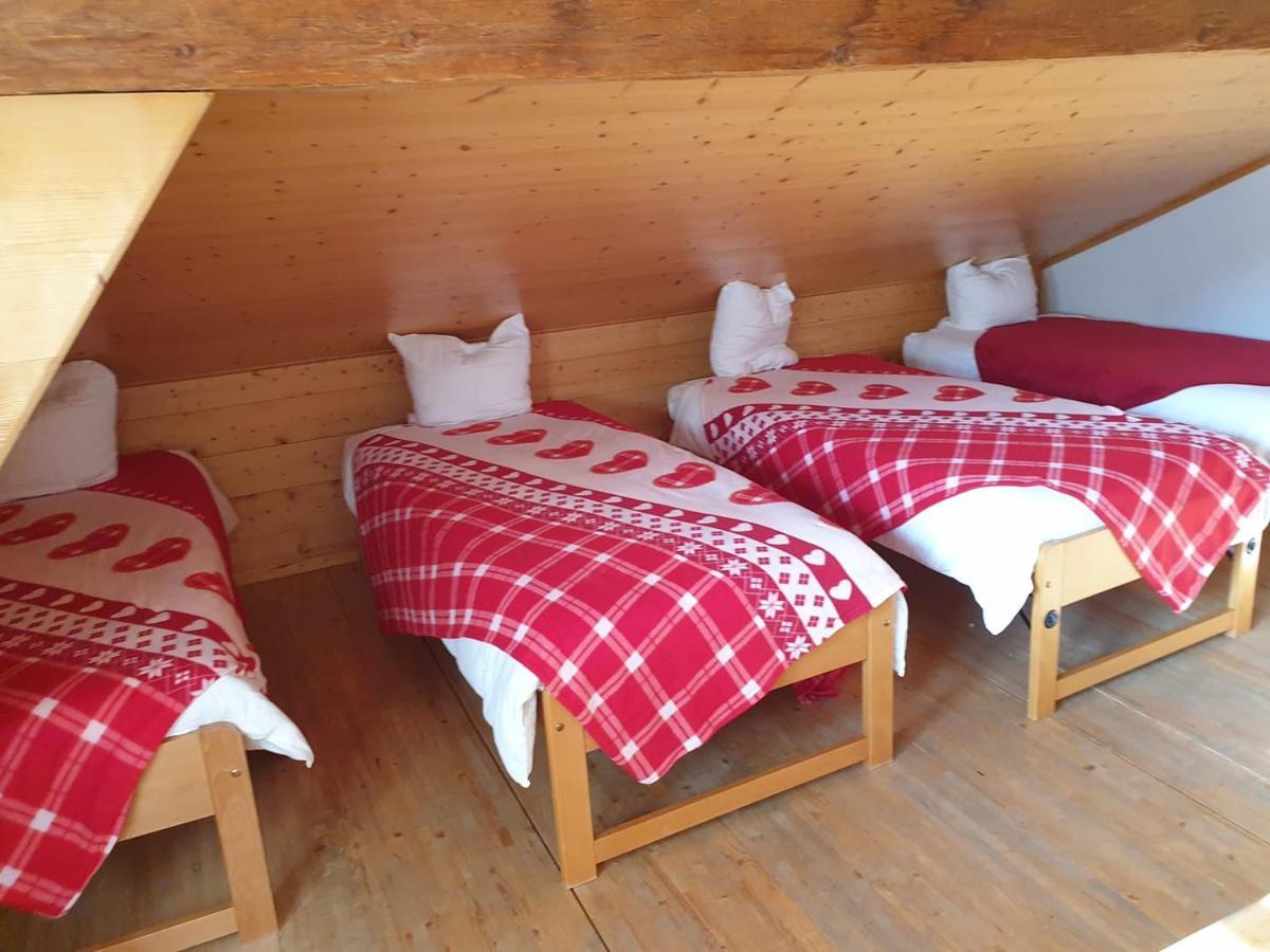Auberge De L'Ours Vers L'Eglise Ngoại thất bức ảnh