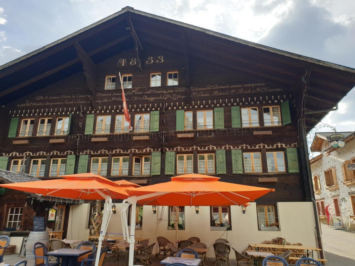 Auberge De L'Ours Vers L'Eglise Ngoại thất bức ảnh