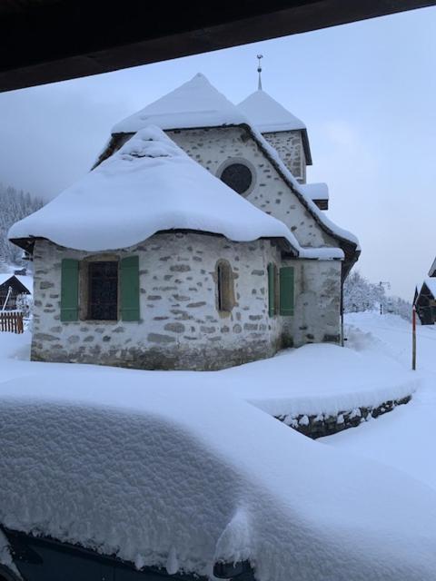 Auberge De L'Ours Vers L'Eglise Ngoại thất bức ảnh