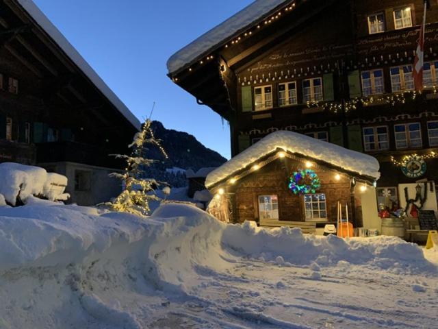 Auberge De L'Ours Vers L'Eglise Ngoại thất bức ảnh